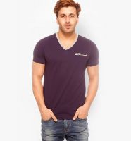 Gritstones Purple Solid V Neck T-Shirt