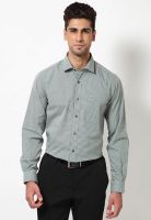 Wills Lifestyle Green Slim Fit Formal Shirt