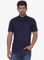Alley Men Navy Blue Solid Slim Fit Casual Shirt