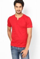 Giordano Red Solid Henley T-Shirts