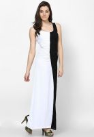 Heart 2 Heart Black Colored Printed Maxi Dress