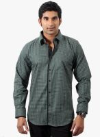Solemio Green Checked Slim Fit Casual Shirts