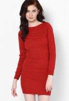 MB Red Colored Solid Bodycon Dress
