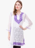 Saadgi White Embroidered Kurta