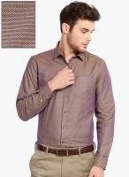 Black Coffee Mauve Solid Slim Fit Formal Shirt