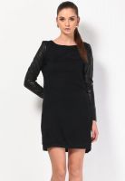 Vero Moda Black Color Blocked Dress