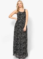 Harpa Black Colored Printed Maxi Dress