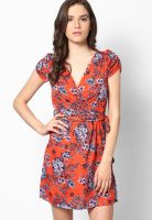 New Look Red Colored Printed Shift Dress