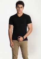 Globus Black Solid V Neck T-Shirts