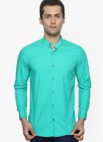 Globus Solid Green Casual Shirt