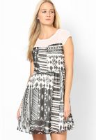 MB White Colored Printed Shift Dress