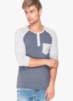 Campus Sutra Grey Solid Henley T-Shirts
