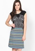 AND Black Colored Printed Shift Dress