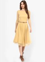 MIAMINX Mustard Yellow Colored Solid Maxi Dress
