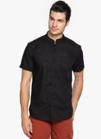 Highlander Black Slim Fit Casual Shirt