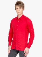 DERBY JEANS COMMUNITY Fuchsia Solid Slim Fit Casual Shirt