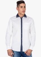 DERBY JEANS COMMUNITY White Solid Slim Fit Casual Shirt