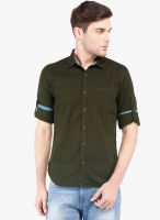 Highlander Green Solid Slim Fit Casual Shirt