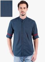 Highlander Navy Blue Solid Slim Fit Casual Shirt