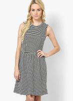 Only Off White Colored Printed Skater Dress