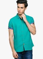 Teemper Solid Green Casual Shirt