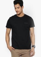 Lee Black Solid Round Neck T-Shirts