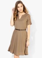 MIAMINX Brown Colored Solid Shift Dress