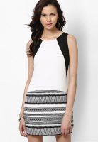 Zink London Black Colored Printed Shift Dress
