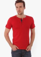 Campus Sutra Red Solid Henley T-Shirts