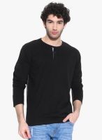 Cult Fiction Black Solid Round Neck T-Shirt