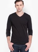 Highlander Black Solid V Neck TShirts