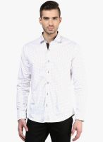 Invern by Monteil White Printed Slim Fit Casual Shirt