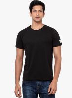 La Seven Black Solid Round Neck T-Shirt