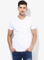 Tagd New York White Solid V Neck T-Shirts