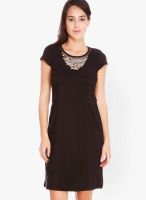109F Brown Colored Solid Shift Dress