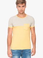 Campus Sutra Yellow Solid Round Neck T-Shirts