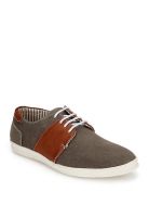 Incult Brown Sneakers