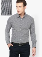 Park Avenue Black Slim Fit Formal Shirt