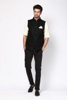 Even Sleeveless Solid Men's Jacket