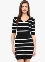 The gud look Black Colored Striped Bodycon Dress