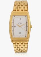 Titan 1640Ym01 Golden/White Analog Watch