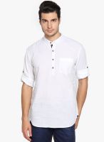 Highlander White Slim Fit Casual Shirt