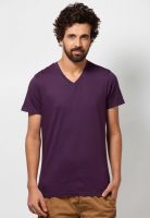 Alessio69 Purple Solid V Neck T-Shirts