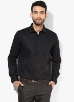 Blackberrys Black Solid Slim Fit Formal Shirt