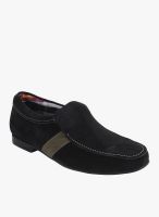 Guava Black Loafers