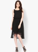 Harpa Black Colored Solid Asymmetric Dress