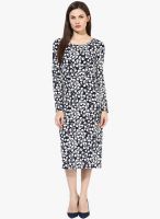 Harpa Black Colored Solid Skater Dress