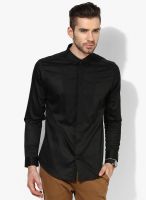 Invern by Monteil Black Solid Slim Fit Casual Shirt