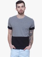 Alley Men Grey Solid Round Neck T-Shirt