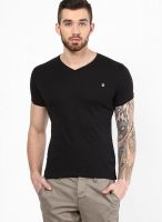 United Colors of Benetton Black Solid V Neck T-Shirts